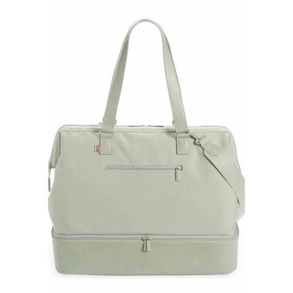 BEIS Handbags - ONE DAY SALE! NWT BEIS Weekender bag in Matcha Green